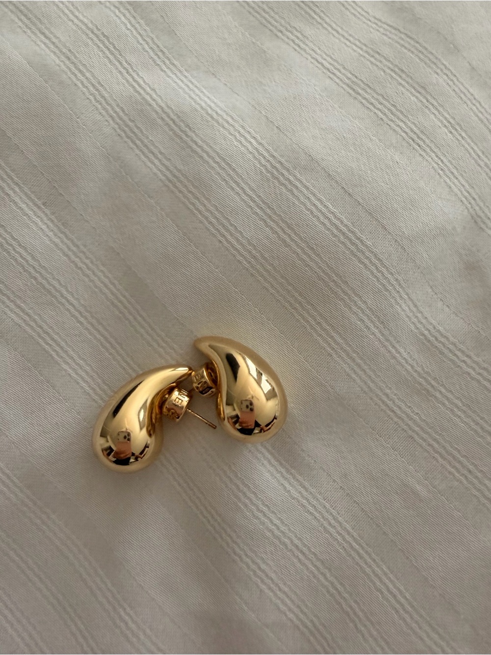 Gold Teardrop Dome Stud Earrings - Women Jewelry - Picture 3 of 5